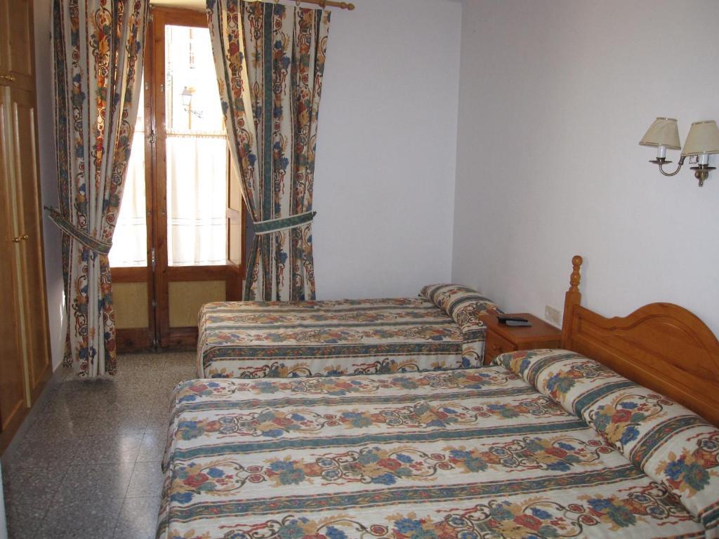 Fonda Agusti Hotel Esterri D'Aneu Room photo